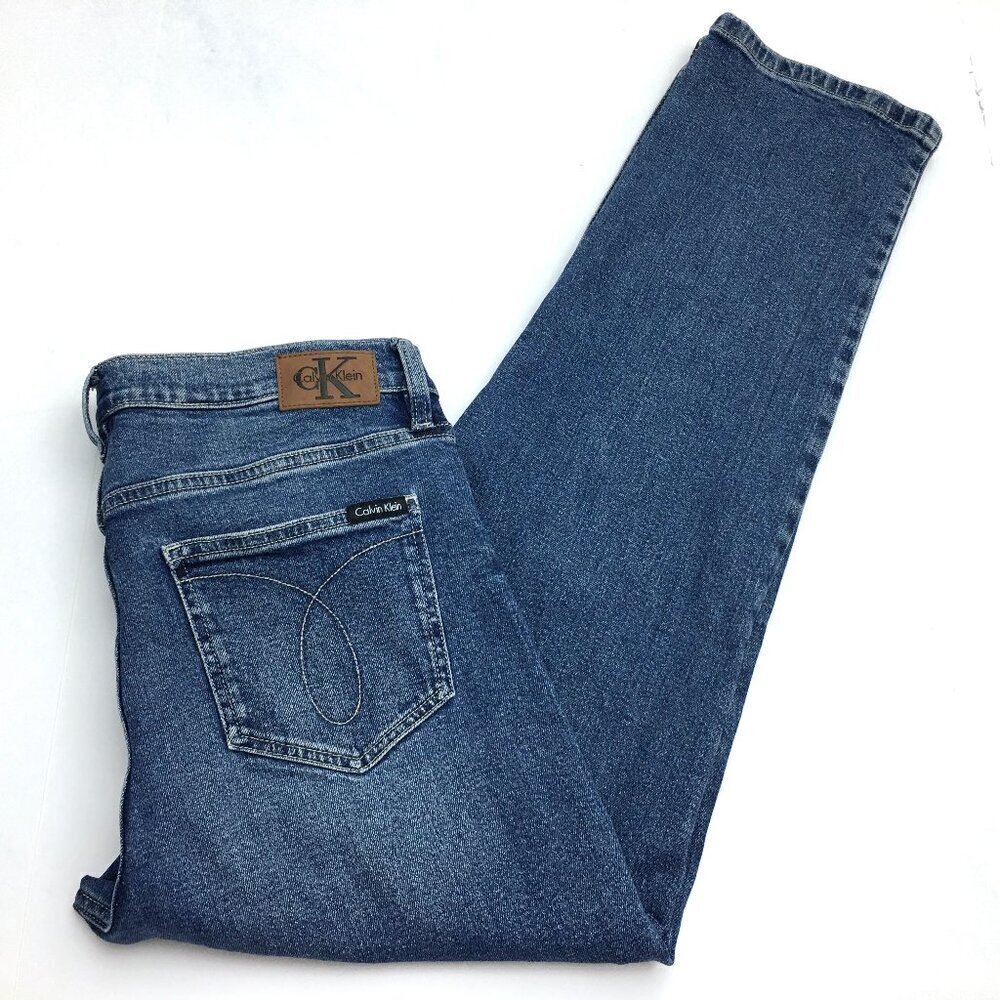 Calvin Klein Women's Straight Leg Jeans High Rise Stretch size 8 length 29"